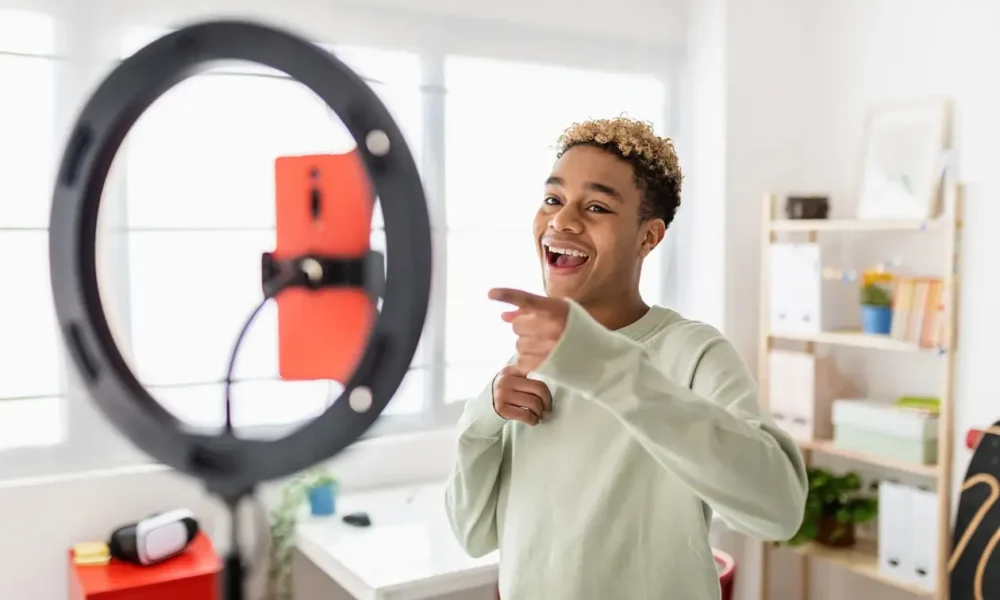 Building Influence with Mixx: A Guide for 2026 Creators